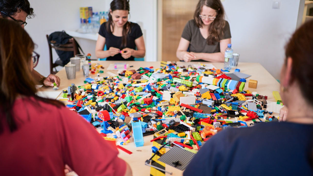 Einblick: Lego Serious Play Workshop | Manuel Grassler - LEGO Serious Play Facilitator & Experte für Veränderungsprozesse
